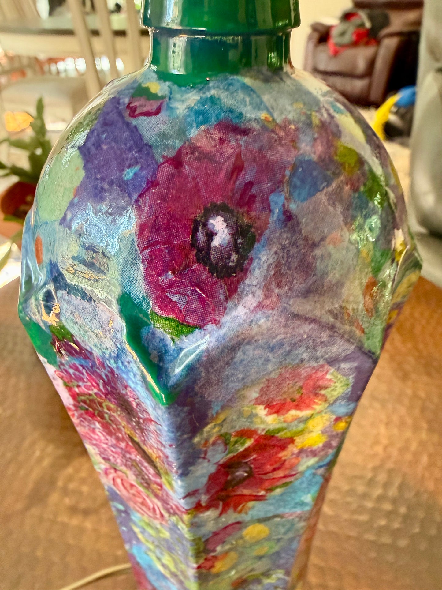 Colorful liquor bottle table lamp